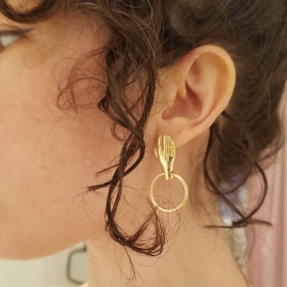 Unique Creative Design Human Hand Gold Earrings - Picture 2 of 4